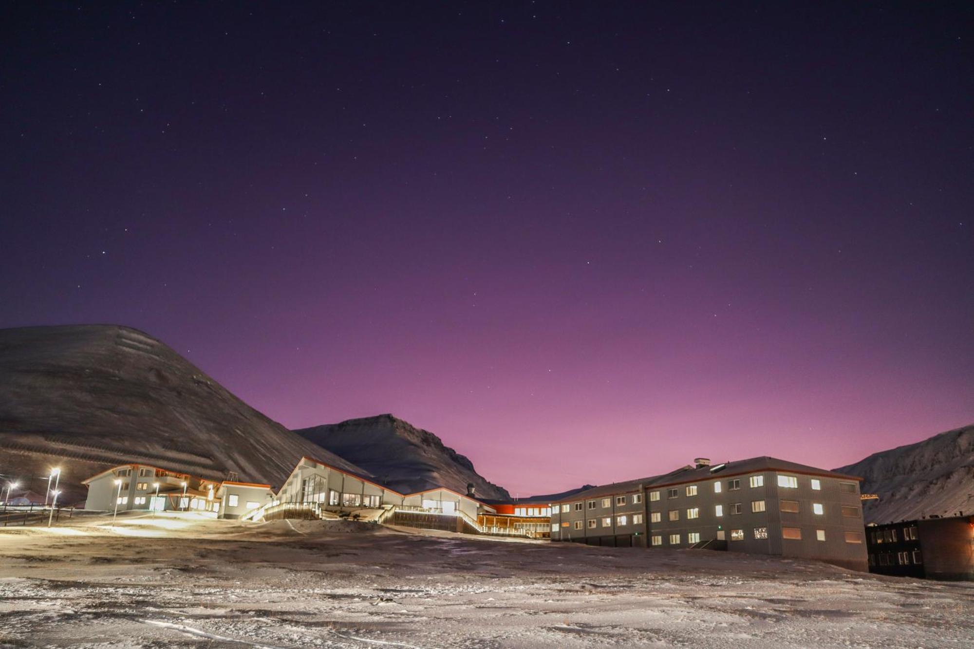 Radisson Blu Polar Hotel, Spitsbergen Longyearbyen Exteriör bild
