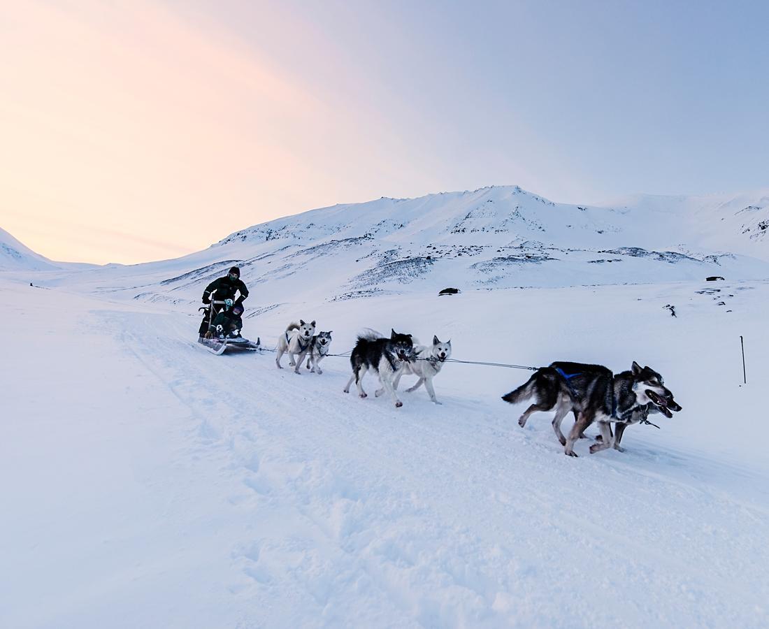 Radisson Blu Polar Hotel, Spitsbergen Longyearbyen Exteriör bild